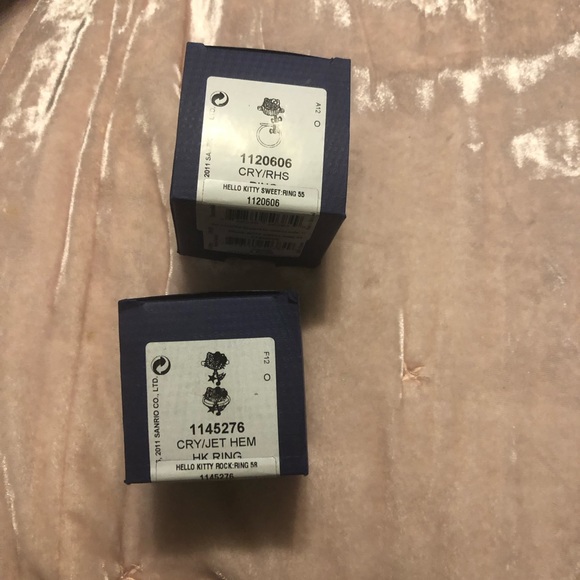 Hello kitty Rings - Picture 5 of 6